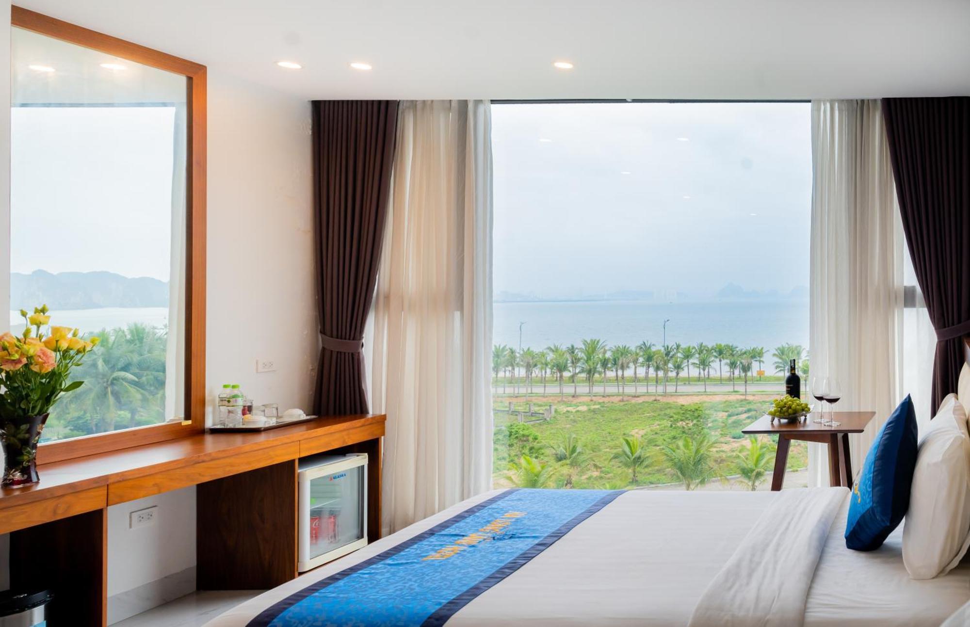 Ha Long Land Hotel エクステリア 写真